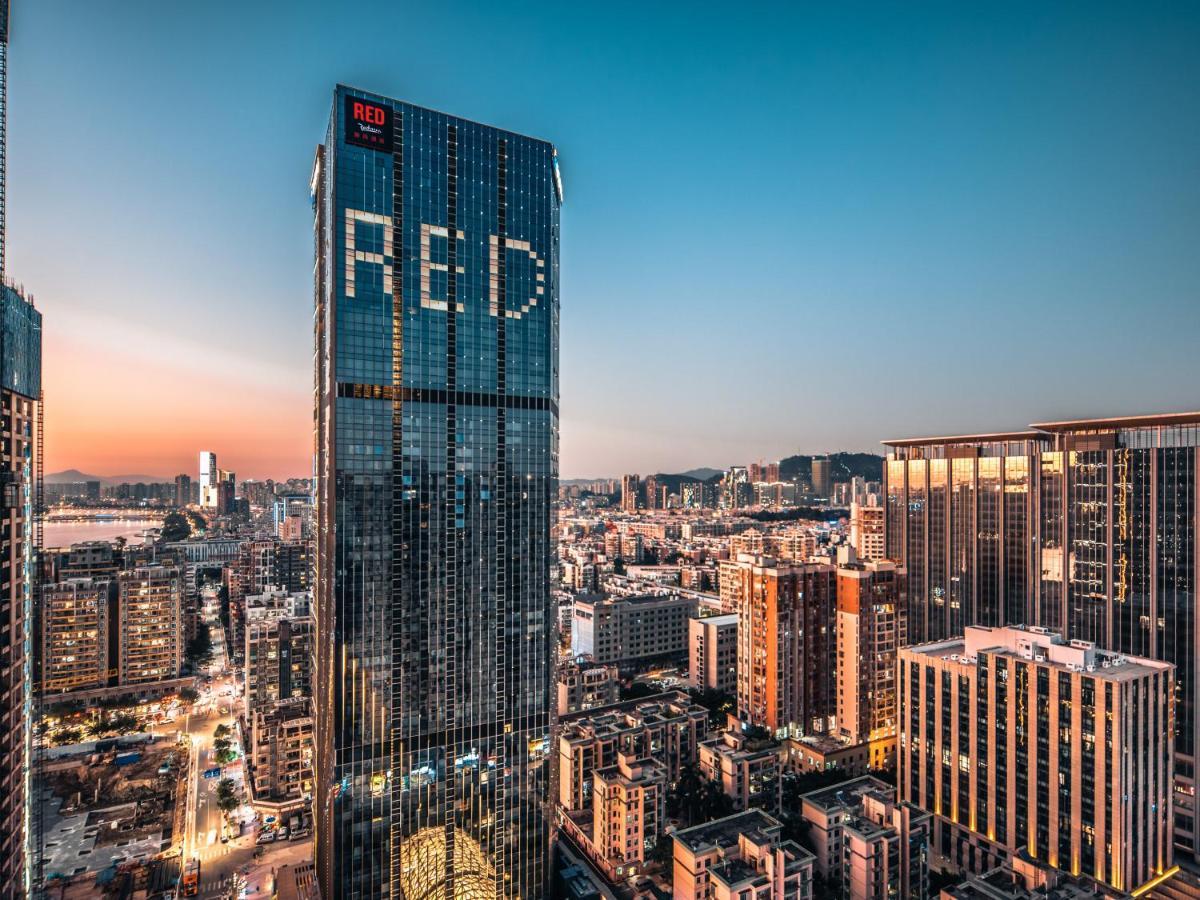 Radisson Red Hotel Zhuhai Gongbei Port Kültér fotó
