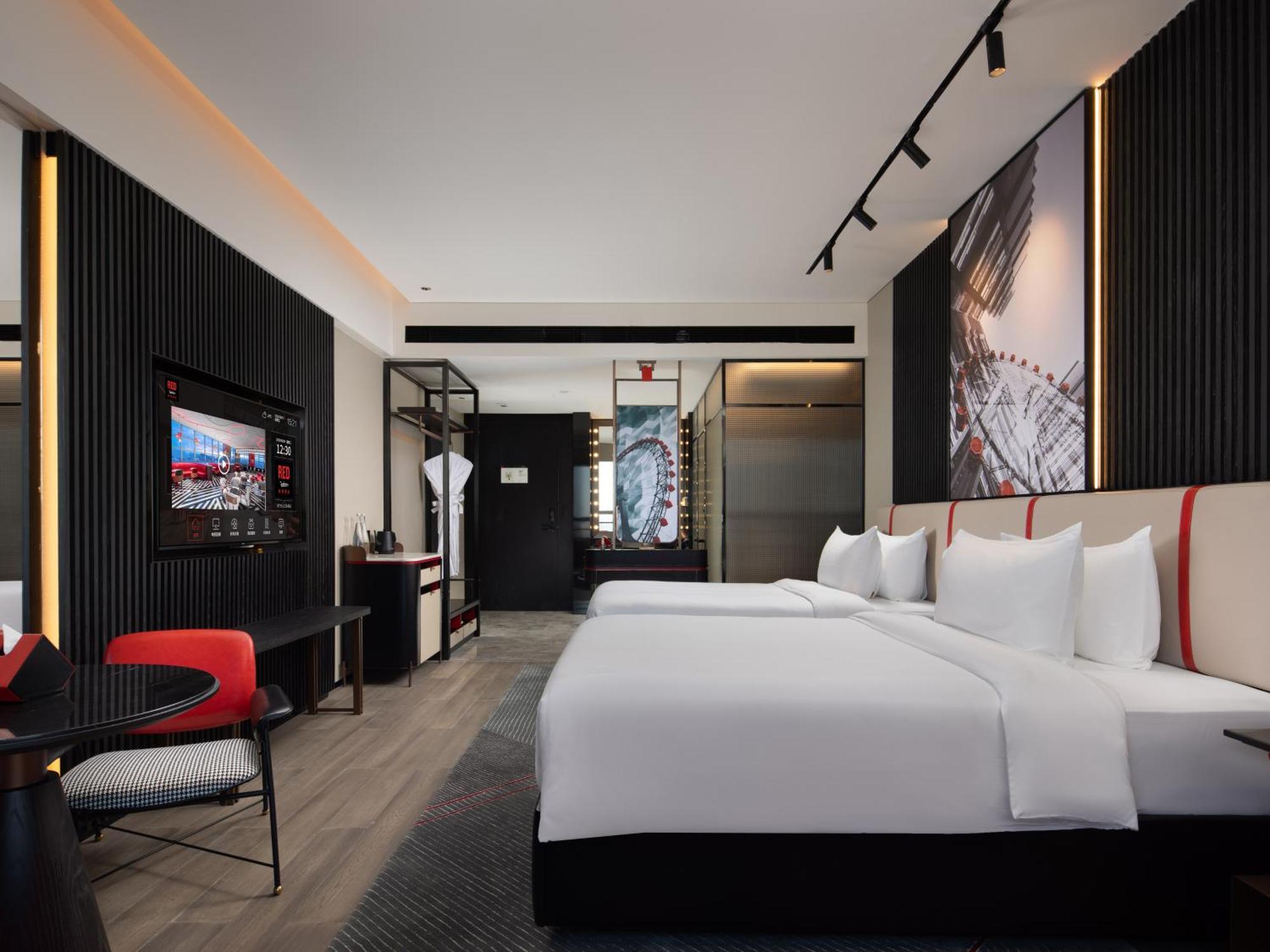 Radisson Red Hotel Zhuhai Gongbei Port Kültér fotó