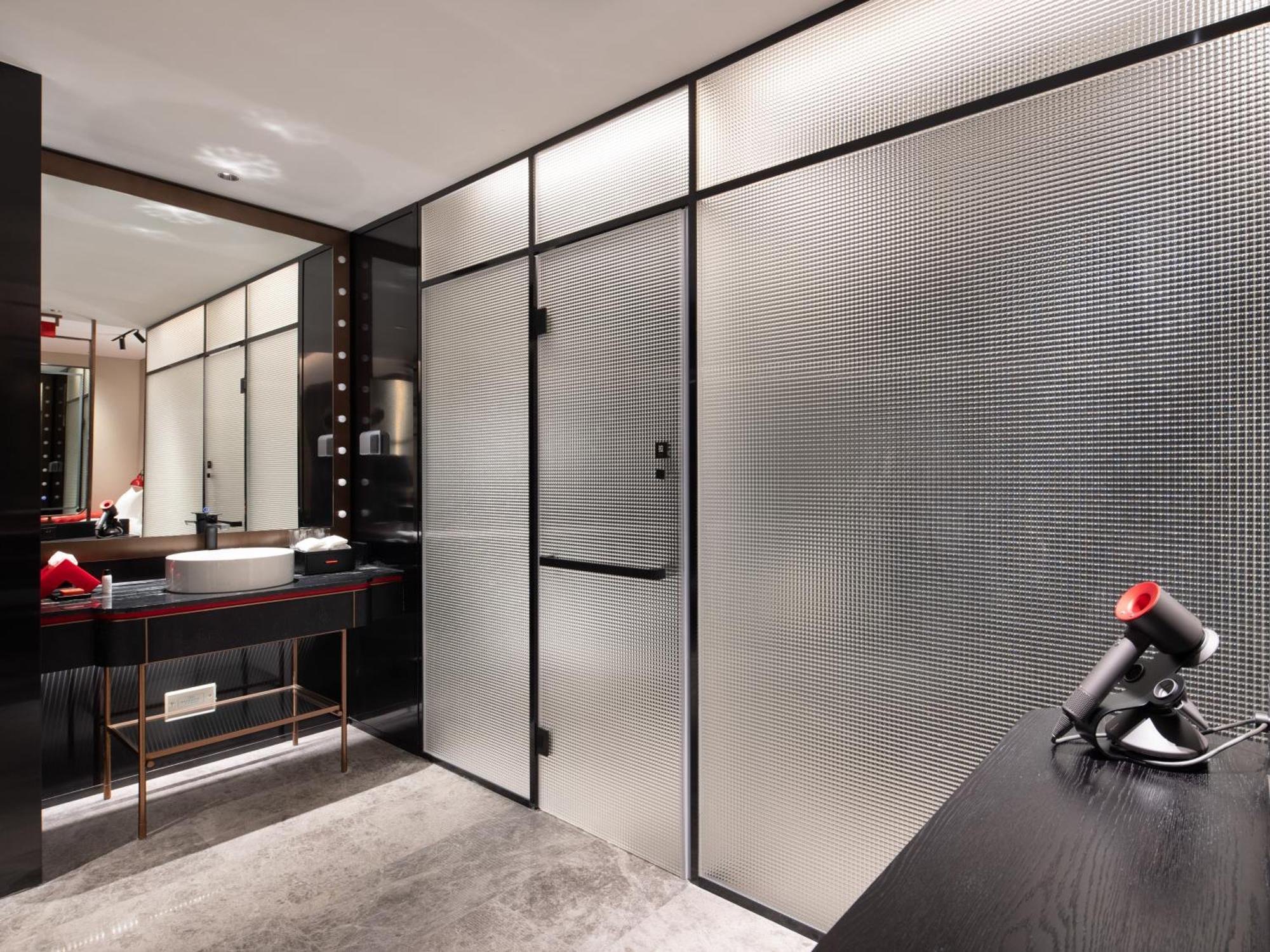 Radisson Red Hotel Zhuhai Gongbei Port Kültér fotó